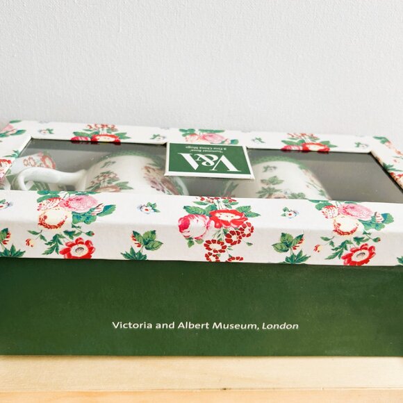Victoria & Albert Summer Rose Mug Set - Picture 9 of 11